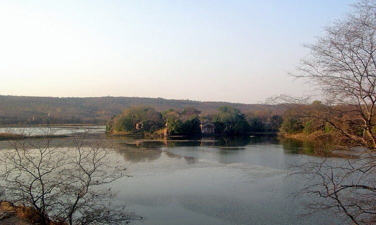 RAJ BAGH TALAO